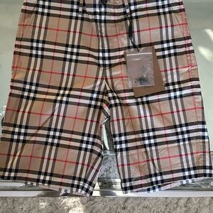 Burberry shorts